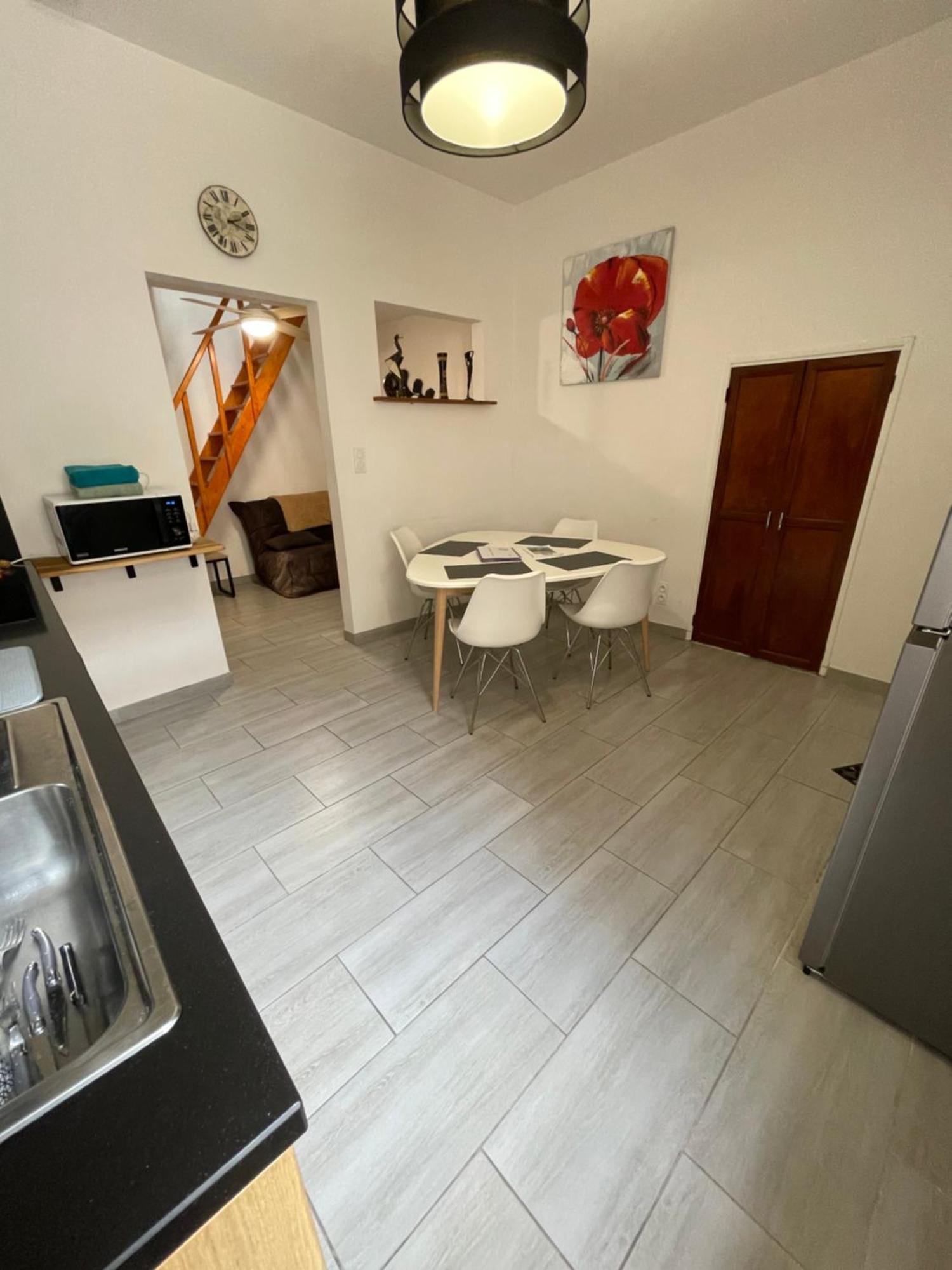 Apartamento Chez Sonou , Nimes Centre Exterior foto